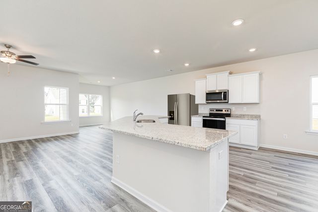 399 Sand Dune Way, Conyers, GA 30013