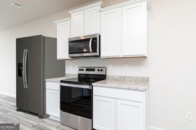 399 Sand Dune Way, Conyers, GA 30013