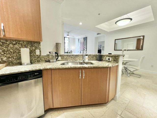 701 S Olive Avenue S 1413, West Palm Beach, FL 33401