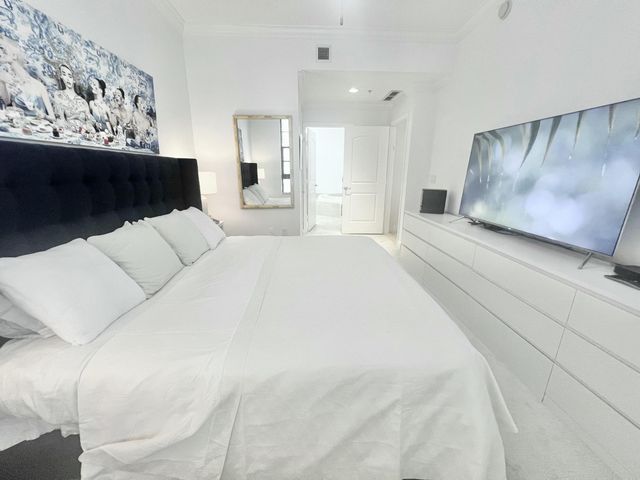 701 S Olive Avenue S 1413, West Palm Beach, FL 33401