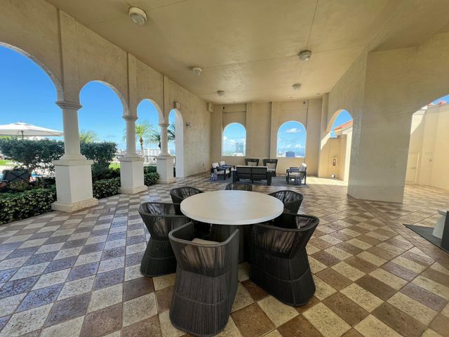 701 S Olive Avenue S 1413, West Palm Beach, FL 33401