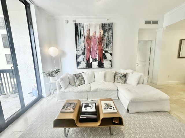 701 S Olive Avenue S 1413, West Palm Beach, FL 33401