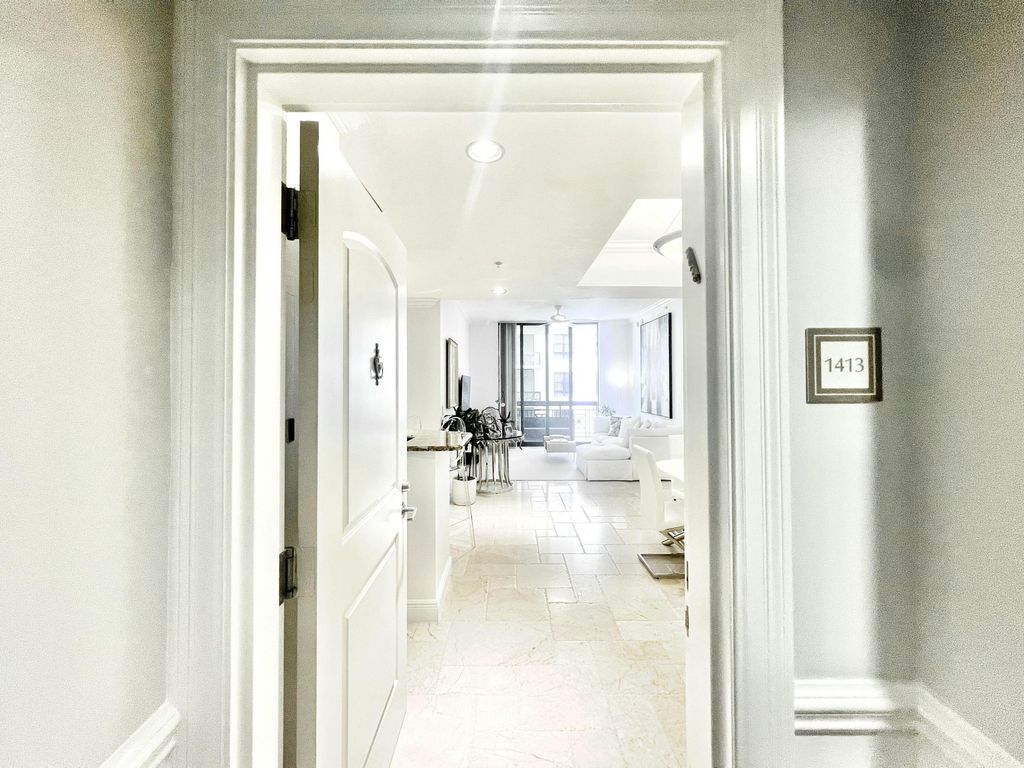 701 S Olive Avenue S 1413, West Palm Beach, FL 33401