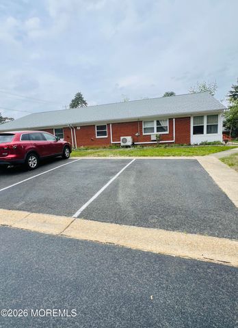 106 Hope Road C, Whiting, NJ 08759