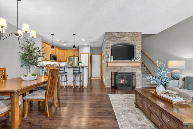 4360 Empress Drive N 4, Hugo, MN 55038