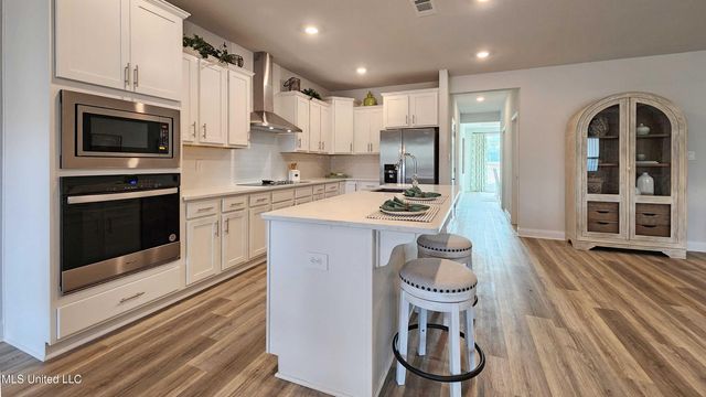 17118 River Hills Drive, Gulfport, MS 39503