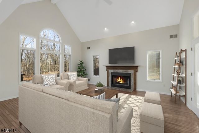 7 Tower Rd, Bridgewater Twp., NJ 08807