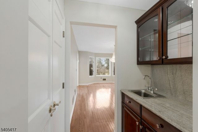 7 Tower Rd, Bridgewater Twp., NJ 08807