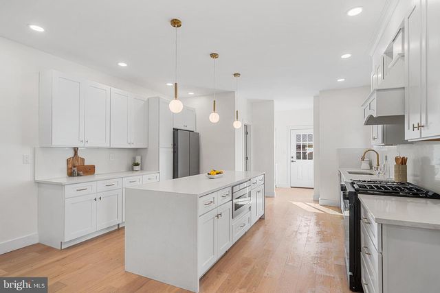 703 PRESTON AVE, Bryn Mawr, PA 19010