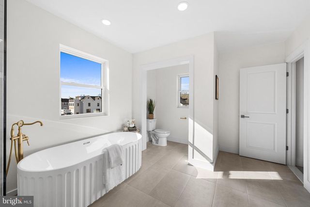 703 PRESTON AVE, Bryn Mawr, PA 19010