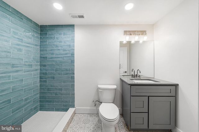 703 PRESTON AVE, Bryn Mawr, PA 19010