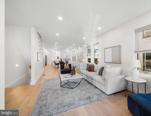 703 PRESTON AVE, Bryn Mawr, PA 19010