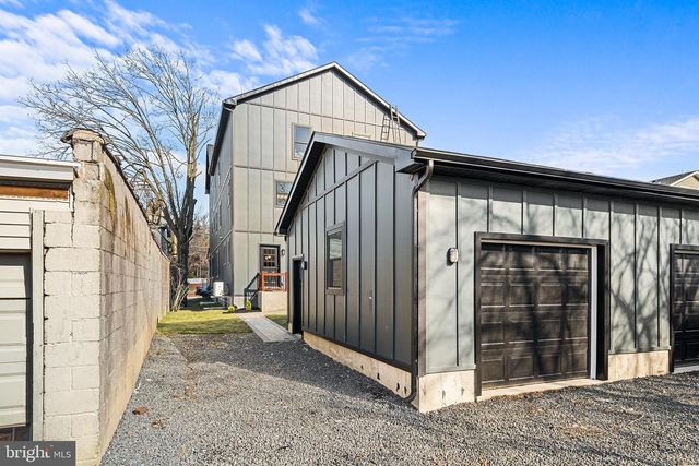 703 PRESTON AVE, Bryn Mawr, PA 19010