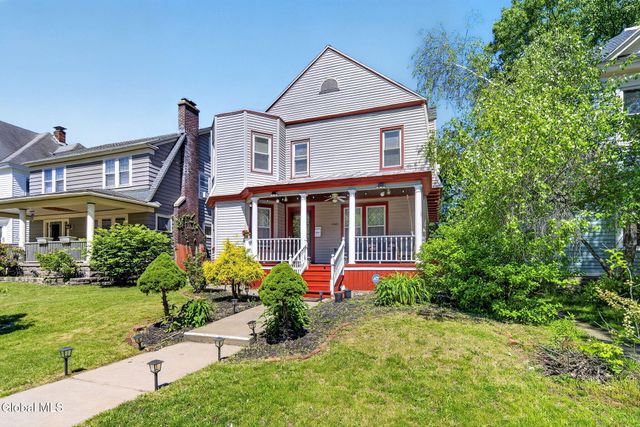 1043 Glenwood Boulevard, Schenectady, NY 12308