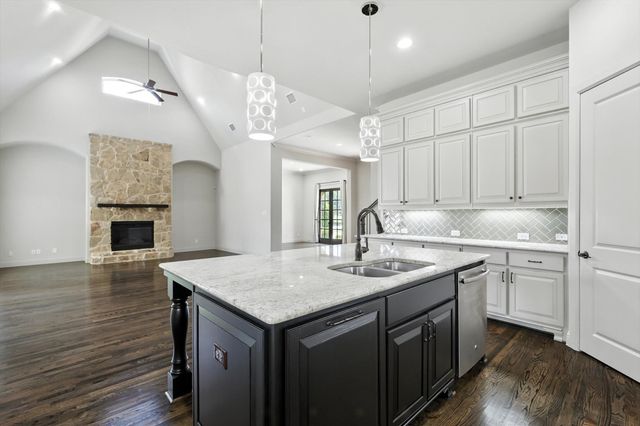 1621 Le Mans Lane, Southlake, TX 76092