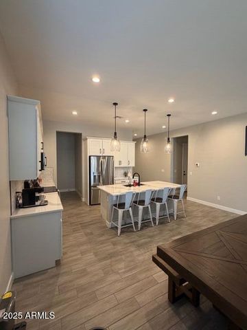 20047 W TURNEY Avenue, Litchfield Park, AZ 85340