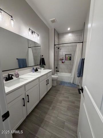 20047 W TURNEY Avenue, Litchfield Park, AZ 85340