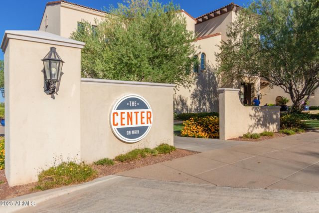 20047 W TURNEY Avenue, Litchfield Park, AZ 85340