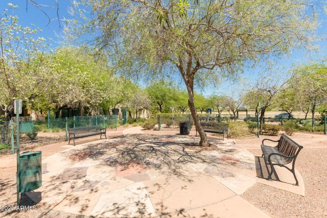 20047 W TURNEY Avenue, Litchfield Park, AZ 85340