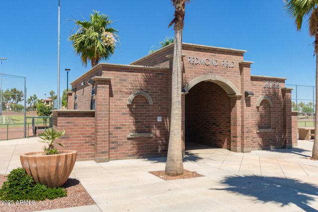 20047 W TURNEY Avenue, Litchfield Park, AZ 85340