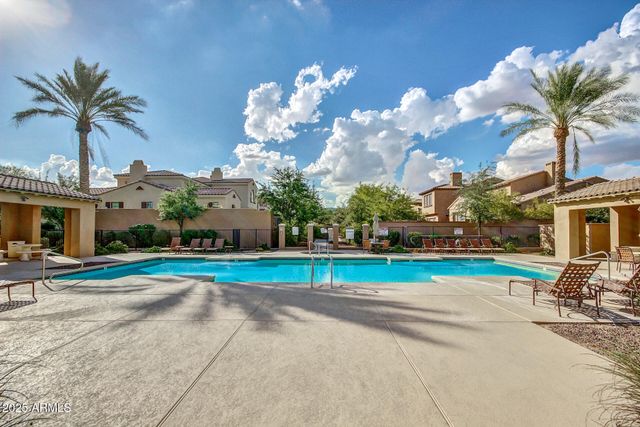 20047 W TURNEY Avenue, Litchfield Park, AZ 85340