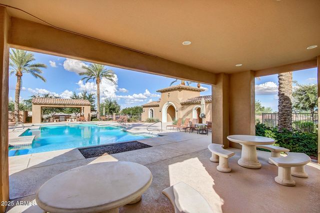 20047 W TURNEY Avenue, Litchfield Park, AZ 85340