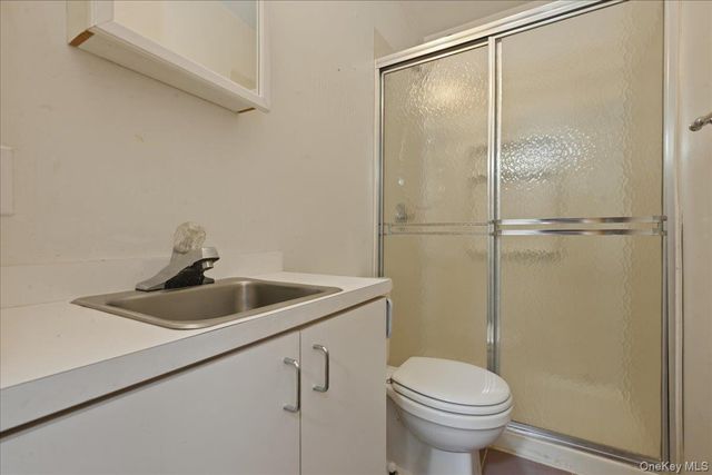 49 Forrest Place, Amityville, NY 11701