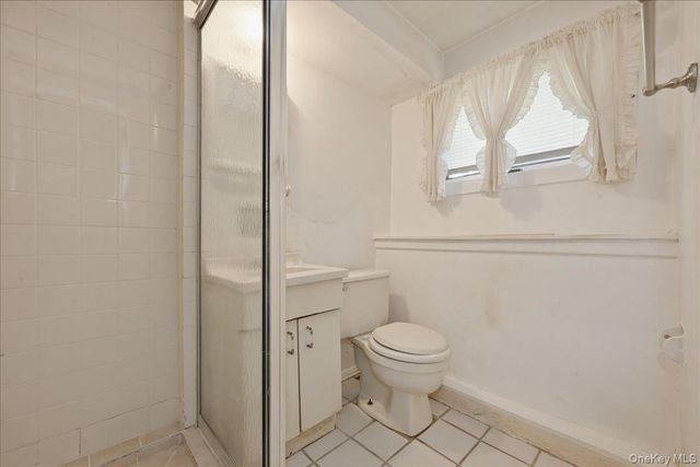 49 Forrest Place, Amityville, NY 11701