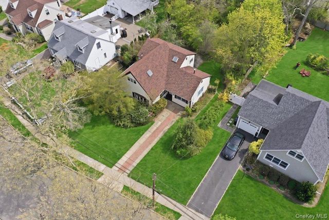 49 Forrest Place, Amityville, NY 11701