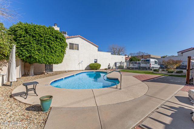 7830 N 21st Drive, Phoenix, AZ 85021