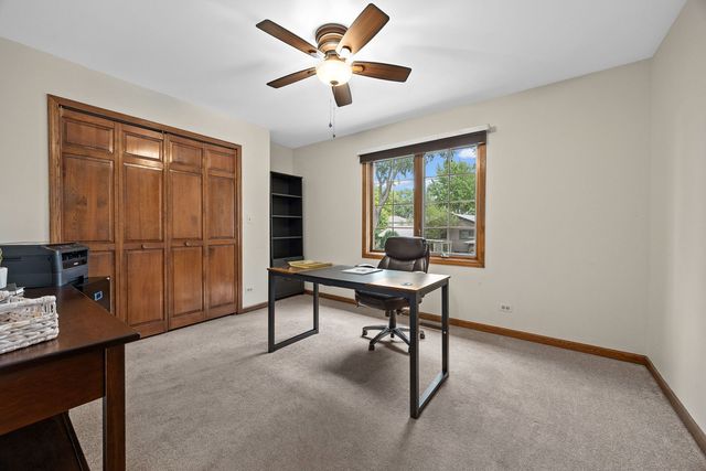 3925 Biltmore Road, Downers Grove, IL 60515