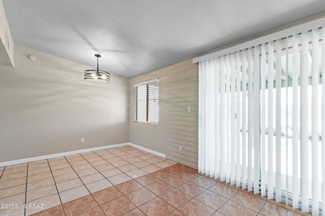 862 W Hawaii Drive, Tucson, AZ 85706