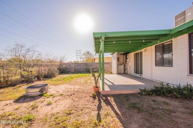 862 W Hawaii Drive, Tucson, AZ 85706