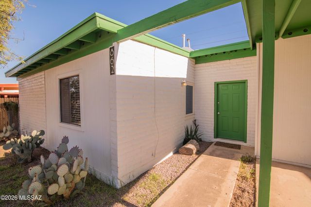 862 W Hawaii Drive, Tucson, AZ 85706