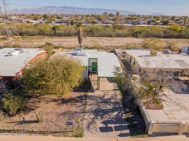 862 W Hawaii Drive, Tucson, AZ 85706