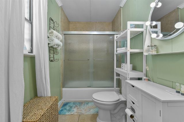 4135 Fort Bend Drive, Galveston, TX 77554