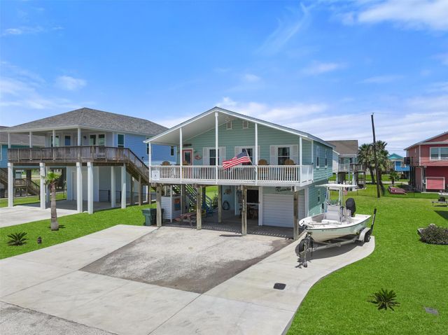 4135 Fort Bend Drive, Galveston, TX 77554