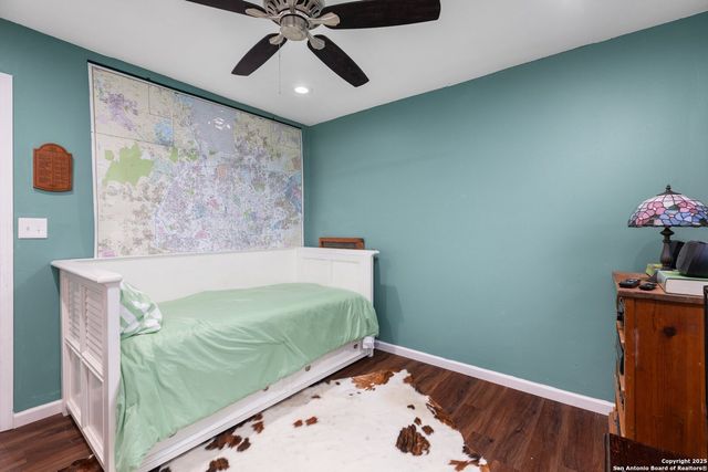 11313 IVORY OAK ST, Live Oak, TX 78233