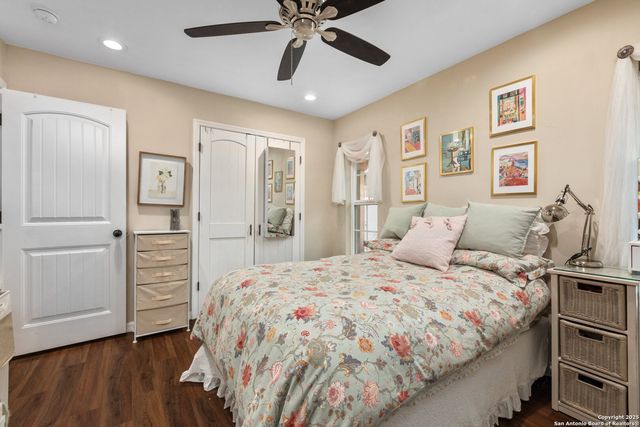 11313 IVORY OAK ST, Live Oak, TX 78233