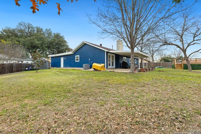 11313 IVORY OAK ST, Live Oak, TX 78233