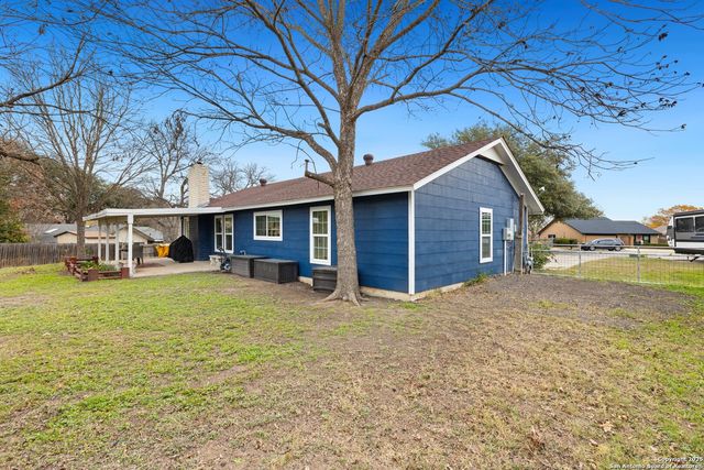 11313 IVORY OAK ST, Live Oak, TX 78233