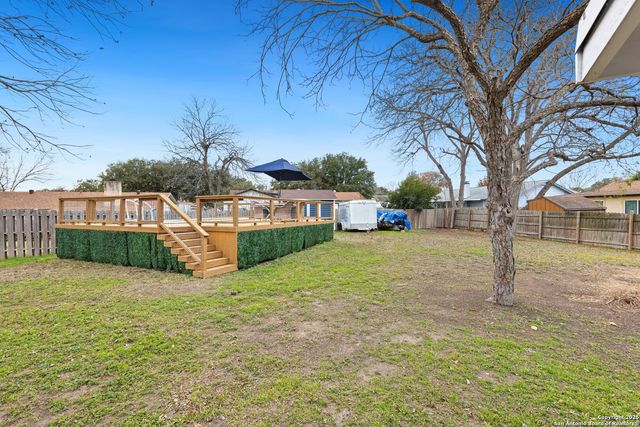 11313 IVORY OAK ST, Live Oak, TX 78233