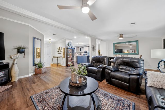 1465 County Road 3690, Paradise, TX 76073
