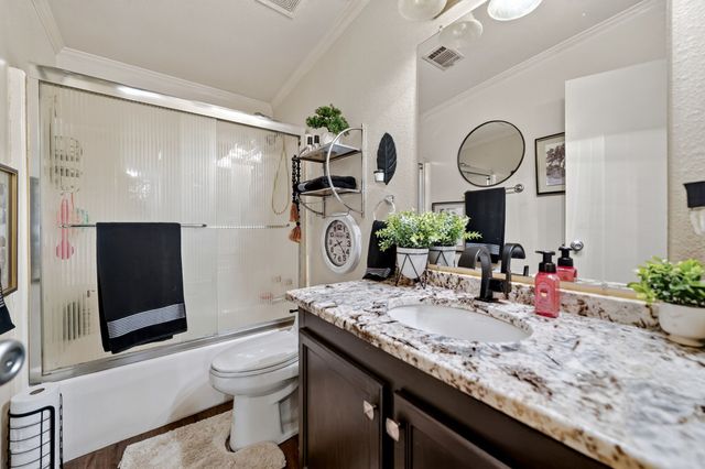 1465 County Road 3690, Paradise, TX 76073