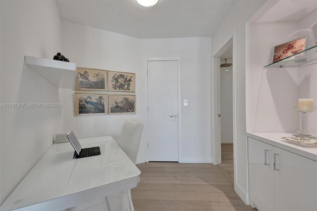 1121 Crandon Blvd D1202, Key Biscayne, FL 33149