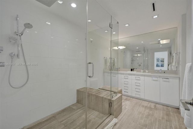 1121 Crandon Blvd D1202, Key Biscayne, FL 33149