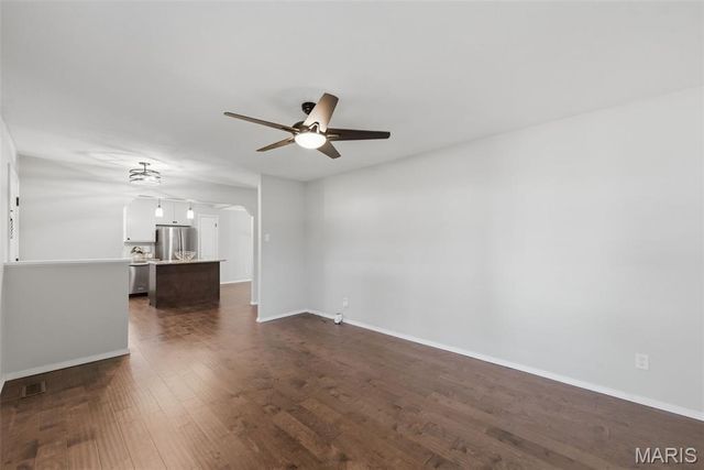 1843 Redcoat Drive, Maryland Heights, MO 63043