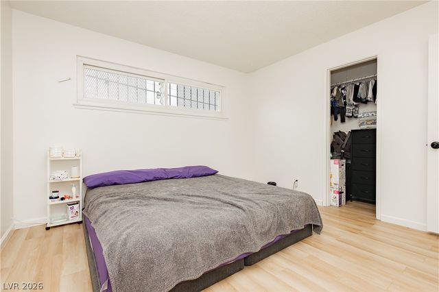 5128 Doe Avenue, Las Vegas, NV 89146