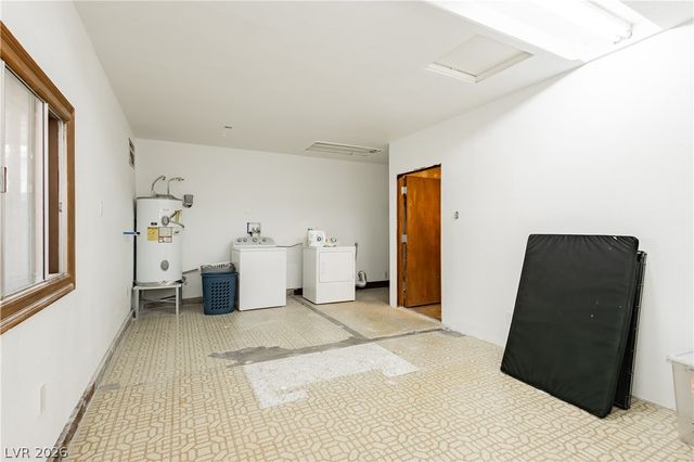 5128 Doe Avenue, Las Vegas, NV 89146