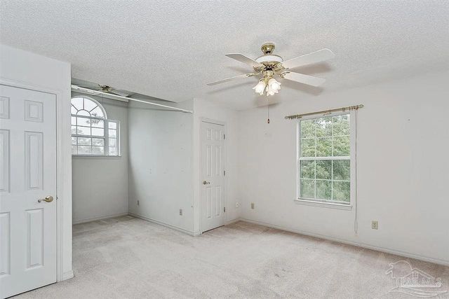 2969 Laurel Dr, Gulf Breeze, FL 32563